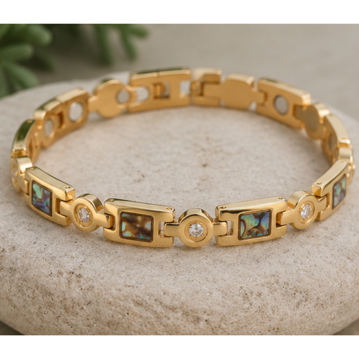 Ladies Magnetic Therapy Bracelet -Gold